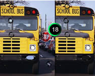 School bus 7 difference játék